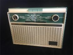 Vintage 1940s Green Ivory Philips Radio Model L3G03T
