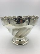 A silver bowl, by William Henry Sparrow, hallmarked Birmingham 1904 (322g)