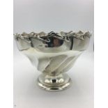 A silver bowl, by William Henry Sparrow, hallmarked Birmingham 1904 (322g)