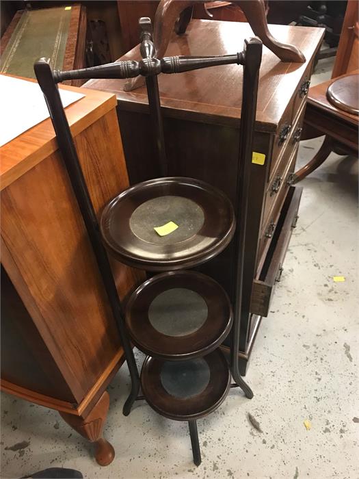 A Three tier cake stand