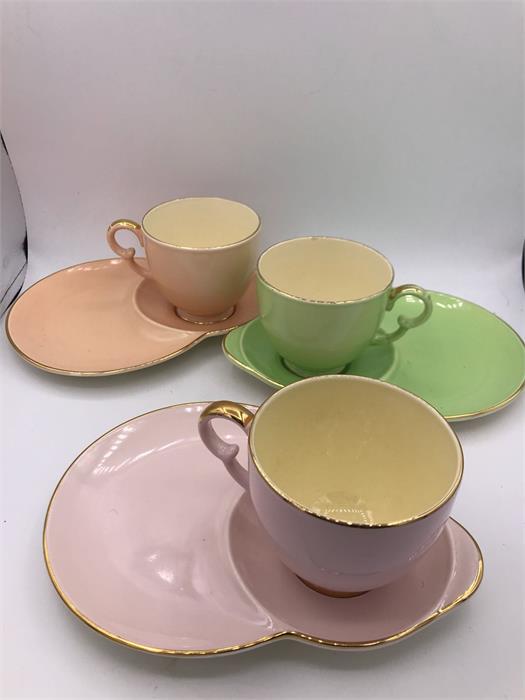 Three Crown Devon set of three tea cups and saucers - Image 2 of 2