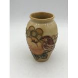 A Moorcroft vase 41/4" tall