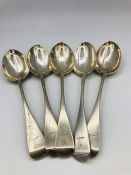 A set of five spoons by Chawner and Co , dated 1875 London (207g)