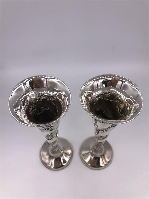 A Pair of Art Nouveau style silver vases, hallmarked Birmingham 1902 by WA - Image 3 of 3