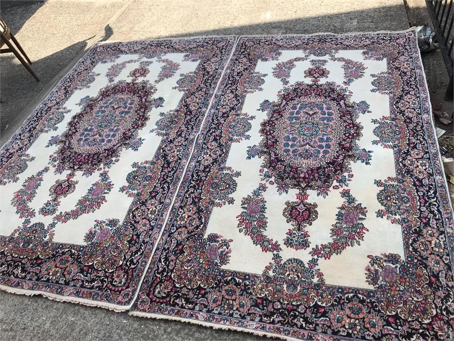 A Pair of cream ground rugs with floral borders 223cm x 128cm - Image 5 of 6