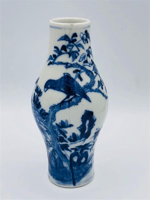 A Blue and White Chinese vase, 15cm High Kangxi period