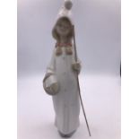 Lladro Figure 'Shepherdess with Basket (25cm)