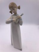 Lladro figure Girl playing Violin (22cm)
