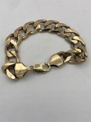 A 9ct gold bracelet (29.9g)