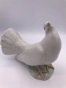 Lladro Figure of white dove (15cm)