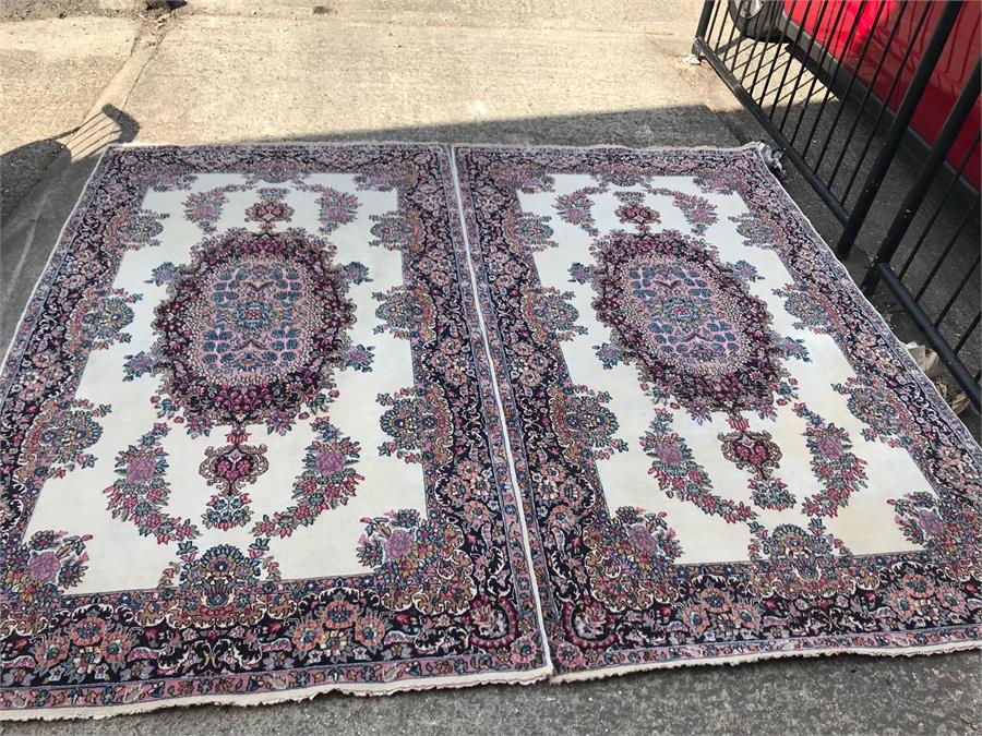 A Pair of cream ground rugs with floral borders 223cm x 128cm - Image 4 of 6