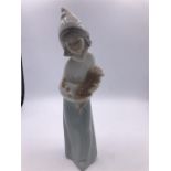 Lladro Figure Girl with Hen (20cm)