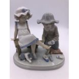 Lladro Figure 'Try This One' (16cm)