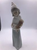 Lladro Figure Girl with Hen (20cm)