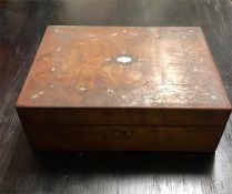 A Ladies mother of pearl inlaid antique box AF