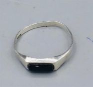 A White gold and Onyx ring