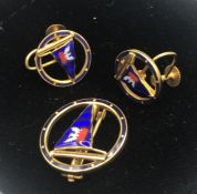 A 9ct Yellow gold and enamel earring and brooch set