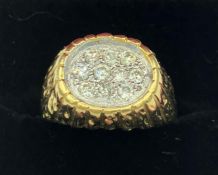 An 18ct yellow gold Gents Diamond Ring of 1ct Approx