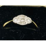 A Victorian Diamond Ring 18ct yellow gold and platinum (1.3g)