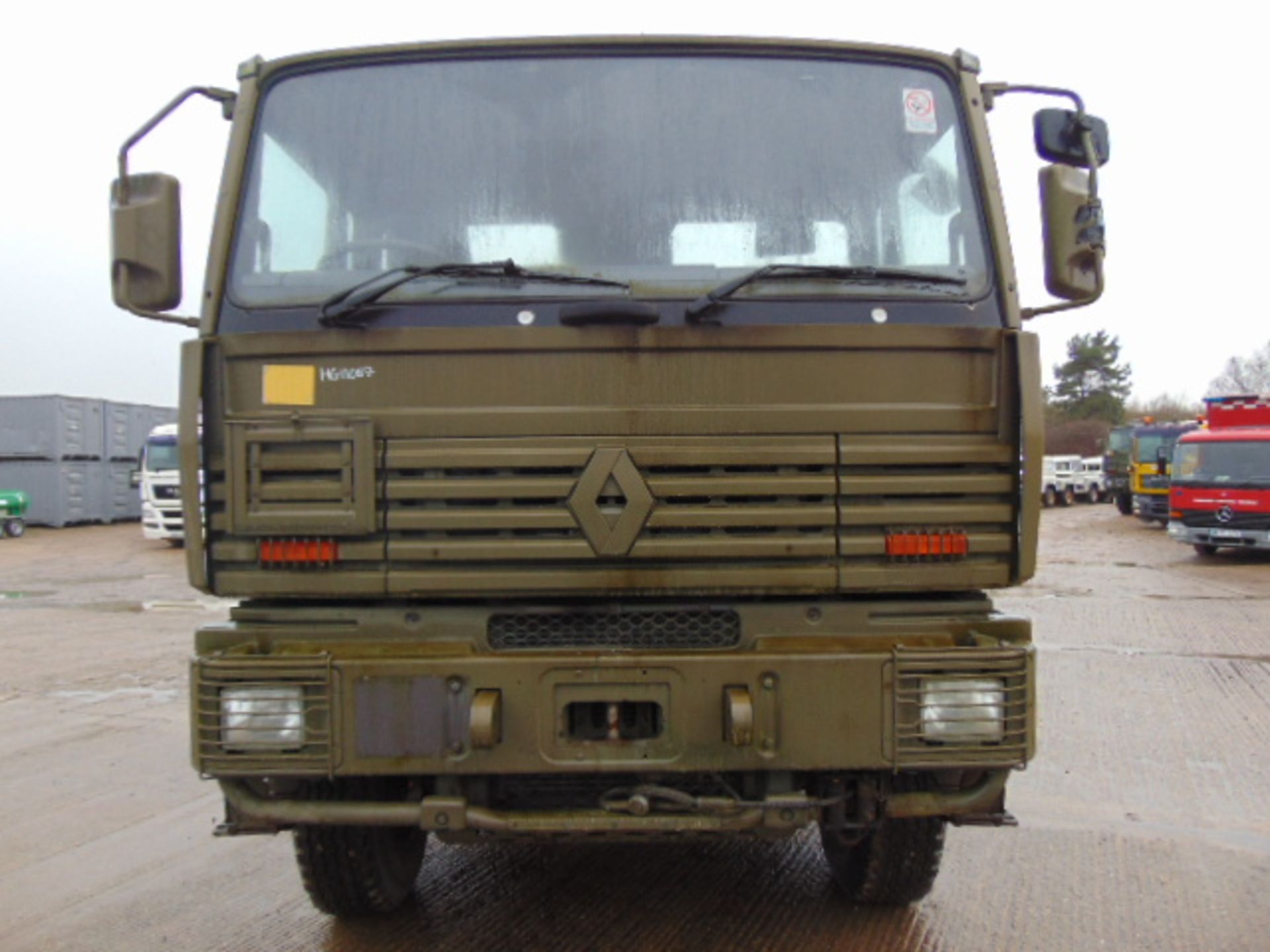 Renault G300 Maxter RHD 4x4 8T Cargo Truck with fitted winch - Image 2 of 16