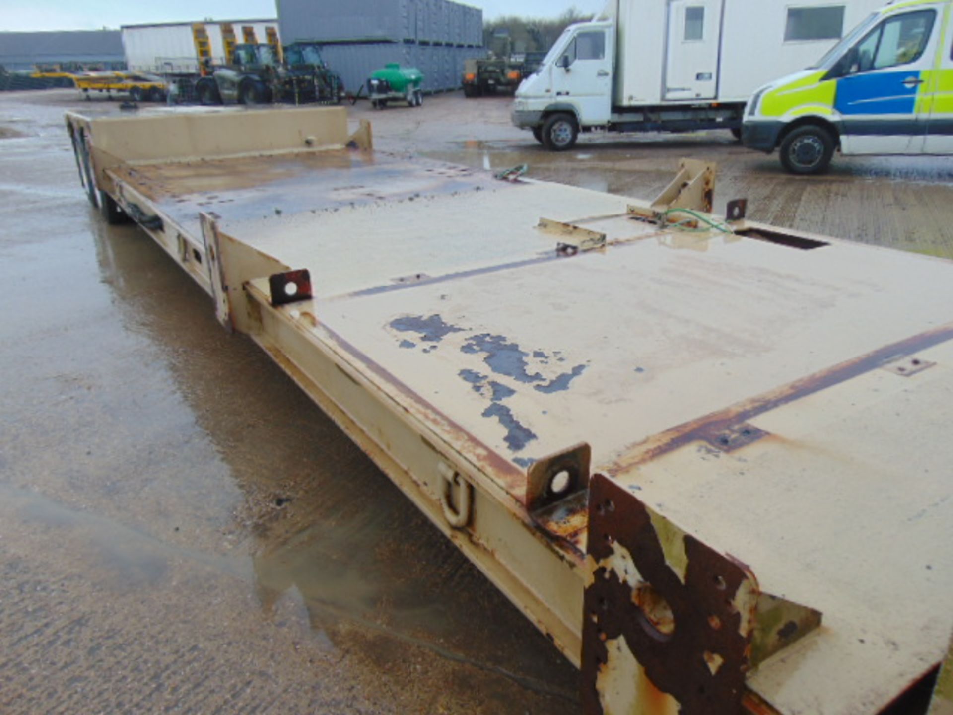 2007 Fontaine 44ft Twin Axle Step Frame Low Loader Trailer - Image 8 of 17