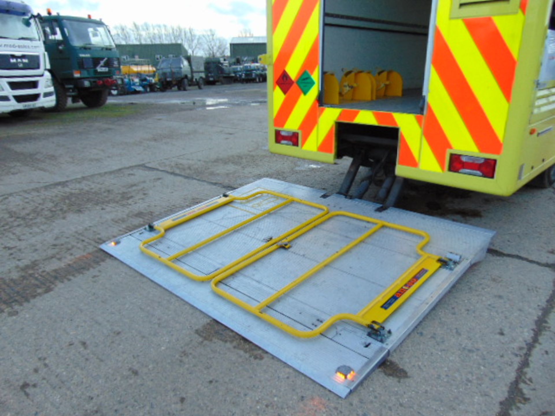 2010 Iveco 65C17 Incident Support Unit C/W onboard Cummins Onan Generator and rear Tail Lift - Image 14 of 30