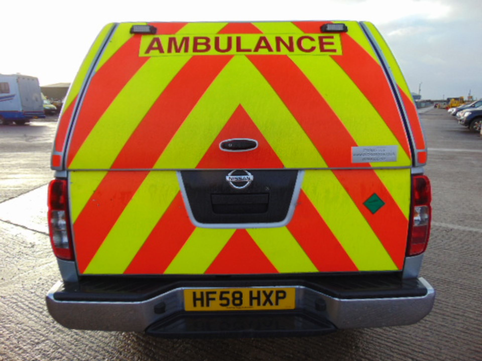 2008 Nissan Navara Aventura Double Cab 2.5 dCi Incident Response Vehicle - Image 7 of 23