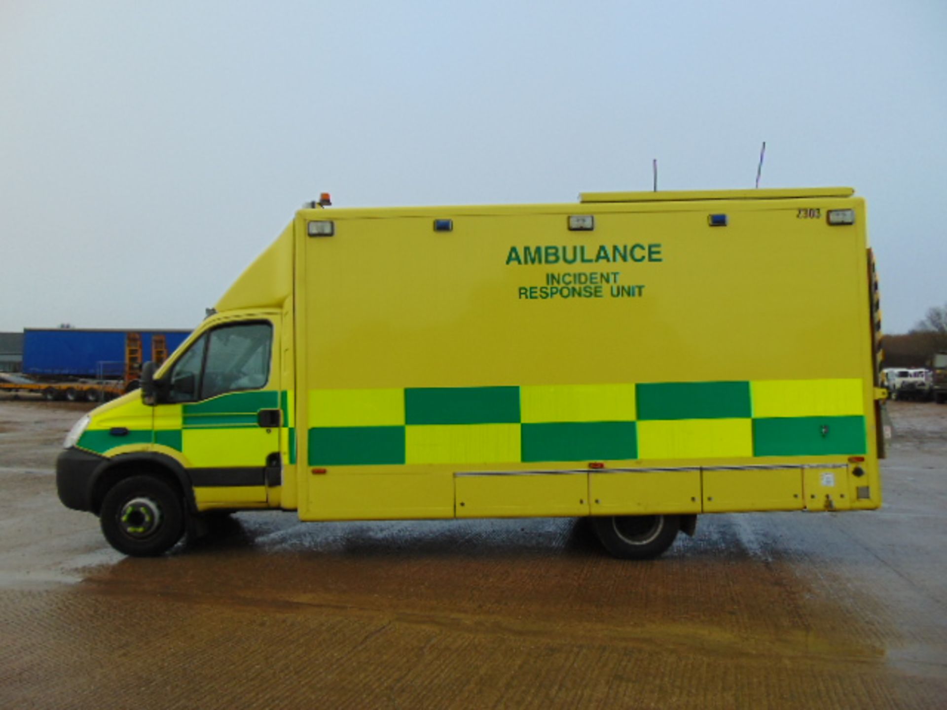 2008 Iveco 65C18 Incident Support Unit C/W onboard Cummins Onan Generator and rear Tail Lift - Image 4 of 29