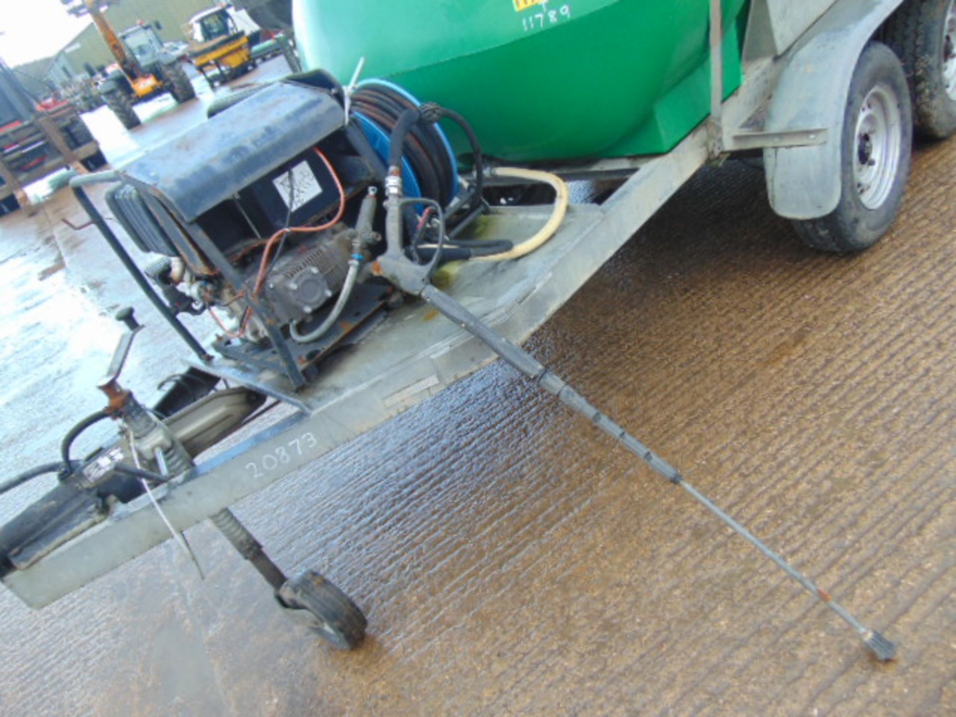 Morclean Trailer Mounted Pressure Washer with 2250 litre Water Tank and Diesel pump - Image 8 of 14