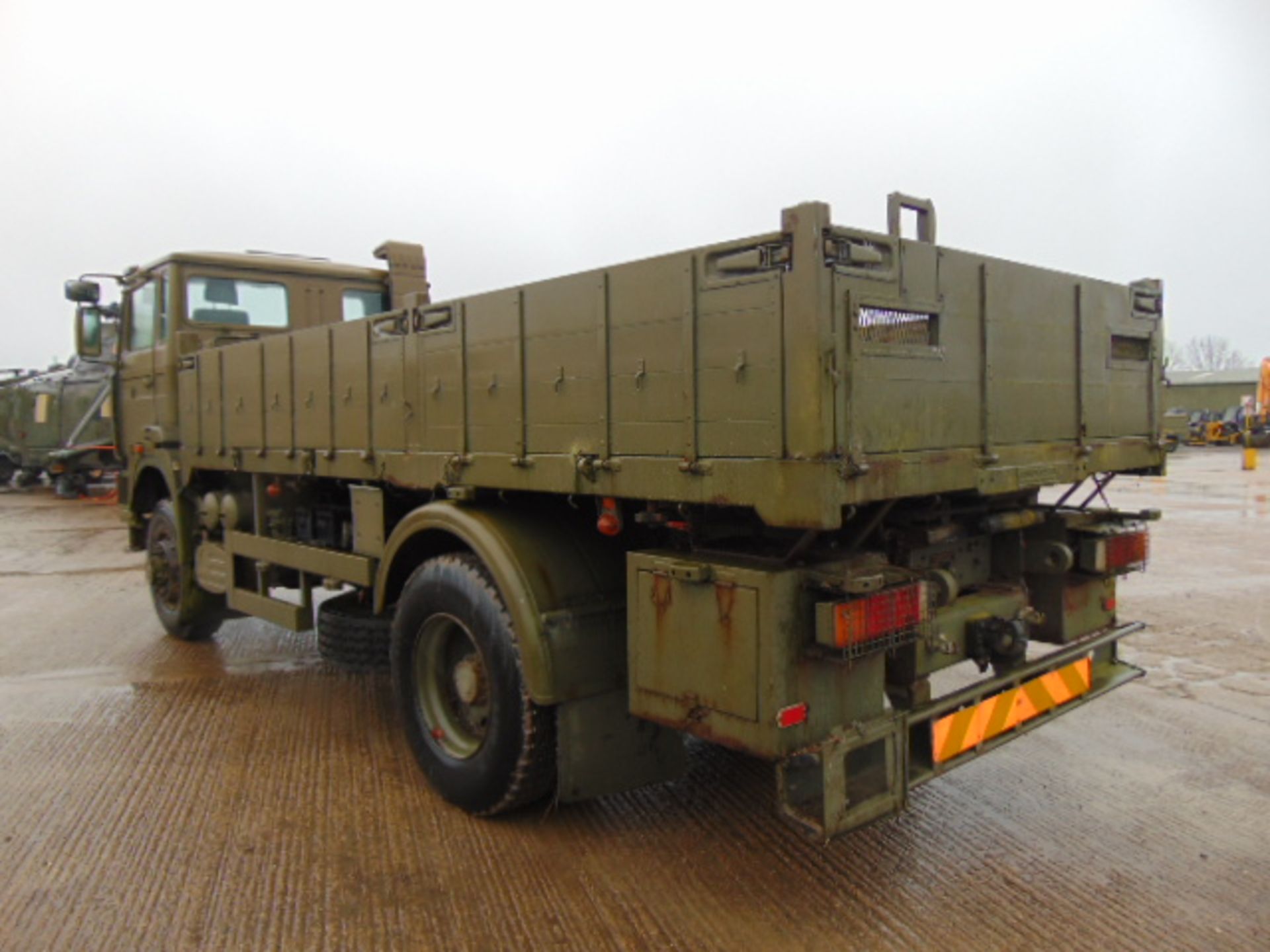 Renault G300 Maxter RHD 4x4 8T Cargo Truck with fitted winch - Image 8 of 16