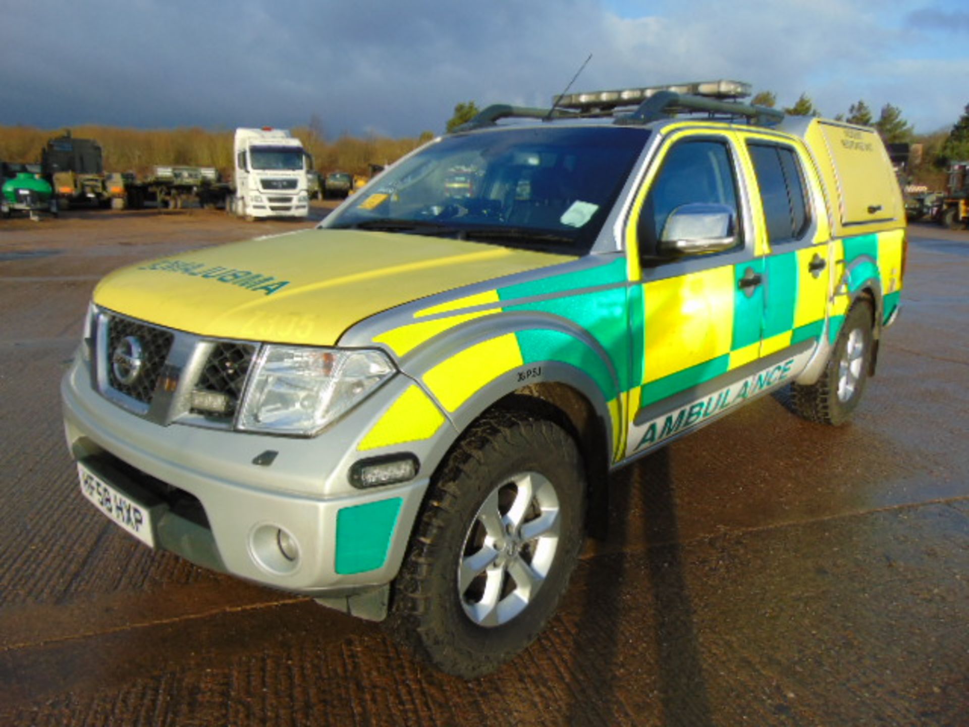 2008 Nissan Navara Aventura Double Cab 2.5 dCi Incident Response Vehicle - Bild 3 aus 23