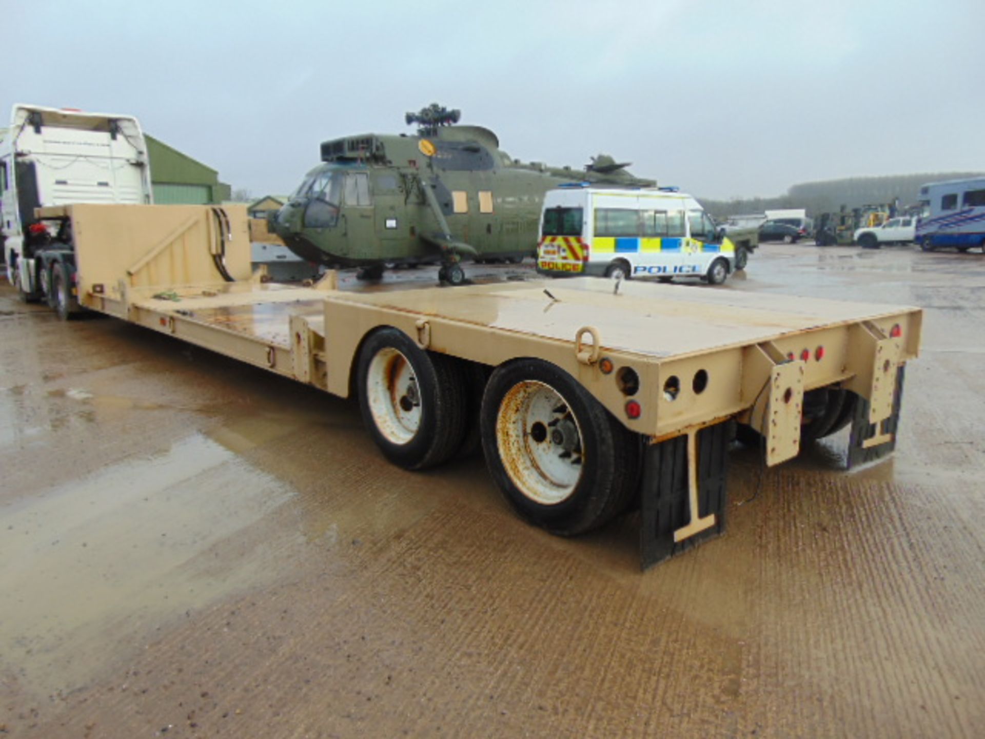 2008 Fontaine 44ft Twin Axle Step Frame Low Loader Trailer - Image 3 of 16