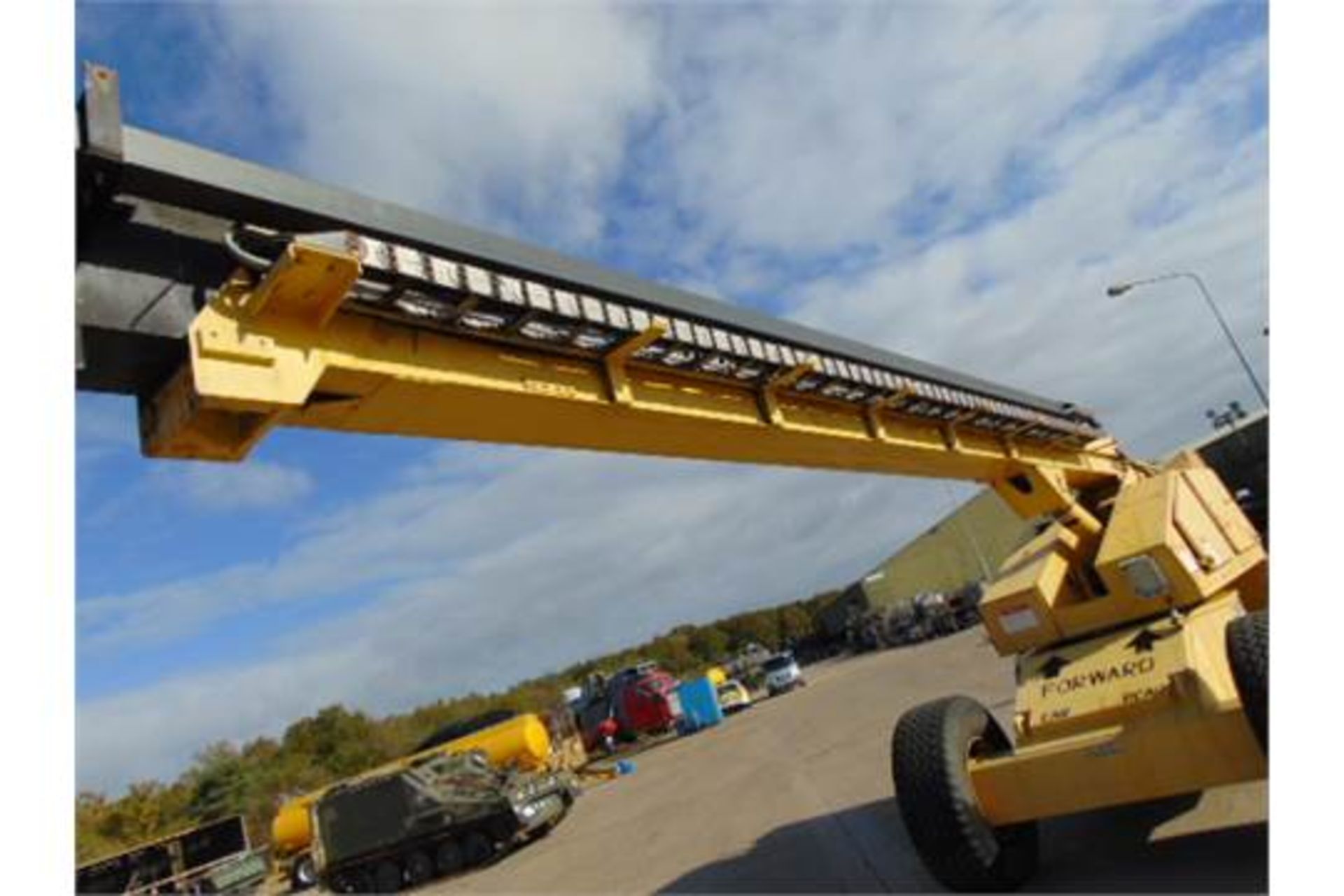 Grove MZ82X Telescopic Aerial Work Platform - Image 11 of 23