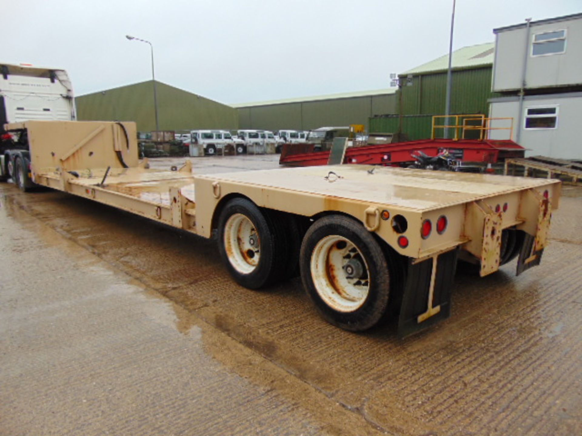 2007 Fontaine 44ft Twin Axle Step Frame Low Loader Trailer - Image 4 of 14