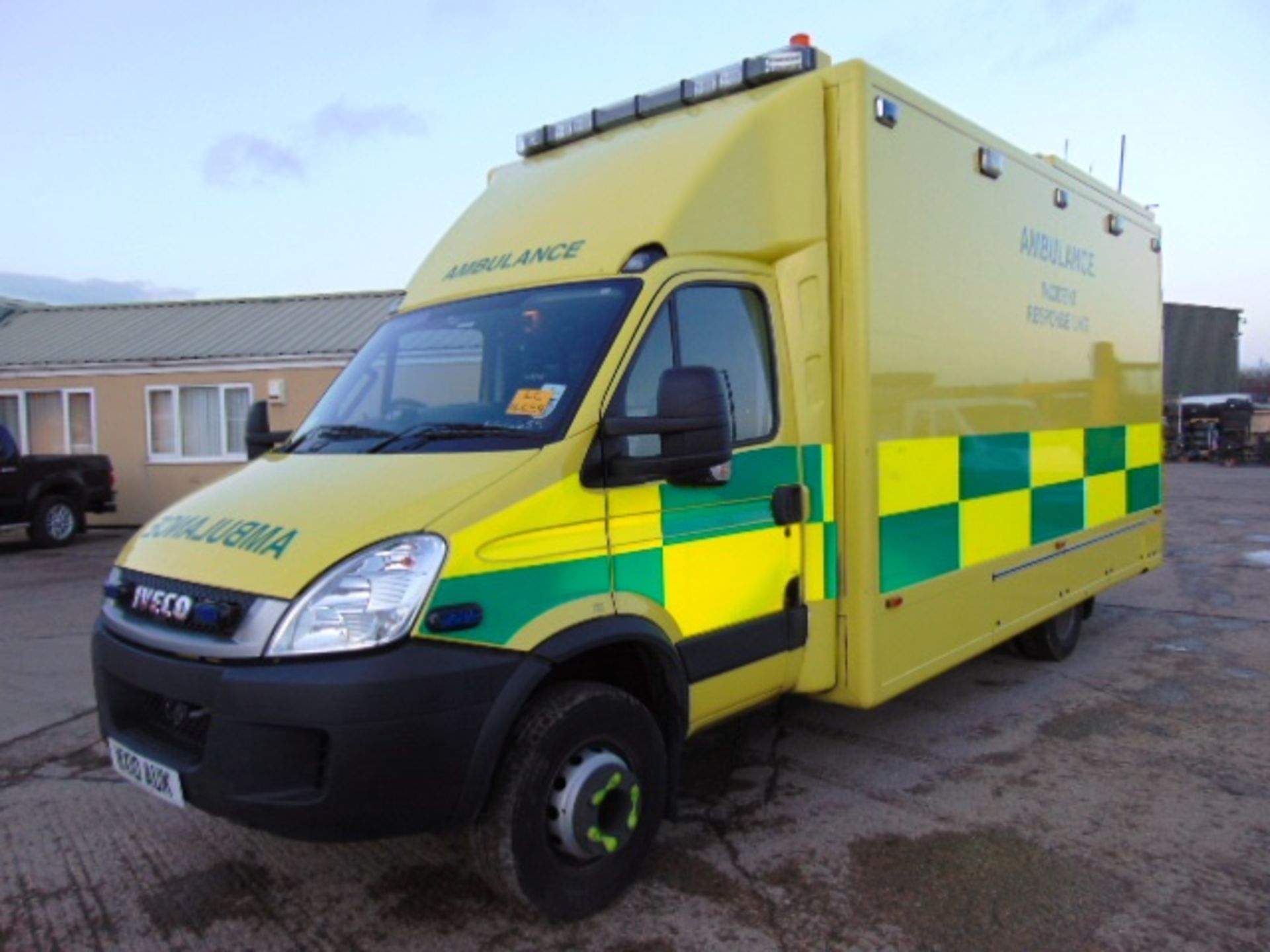 2010 Iveco 65C17 Incident Support Unit C/W onboard Cummins Onan Generator and rear Tail Lift - Image 3 of 30