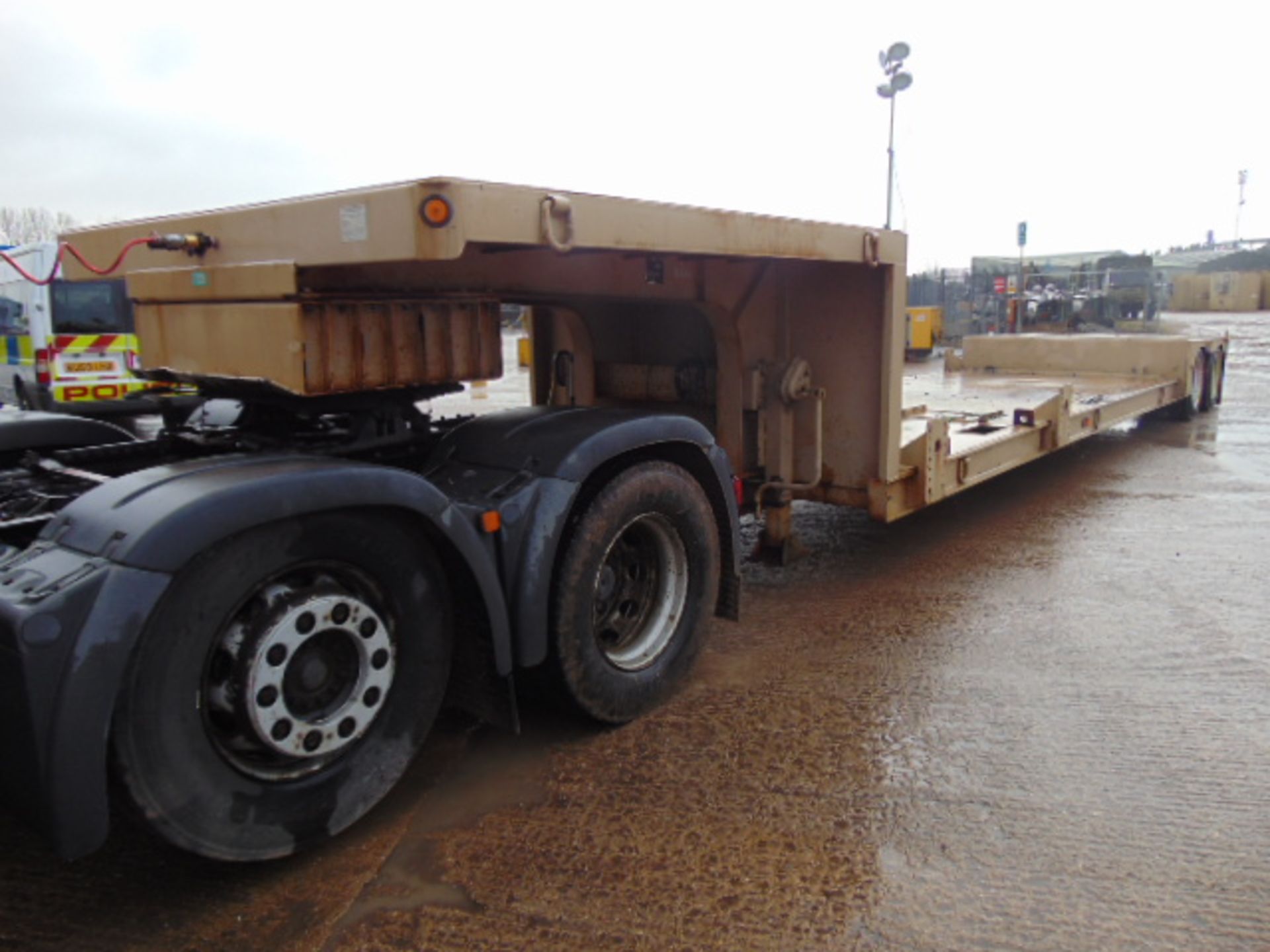 2008 Fontaine 44ft Twin Axle Step Frame Low Loader Trailer - Image 12 of 16