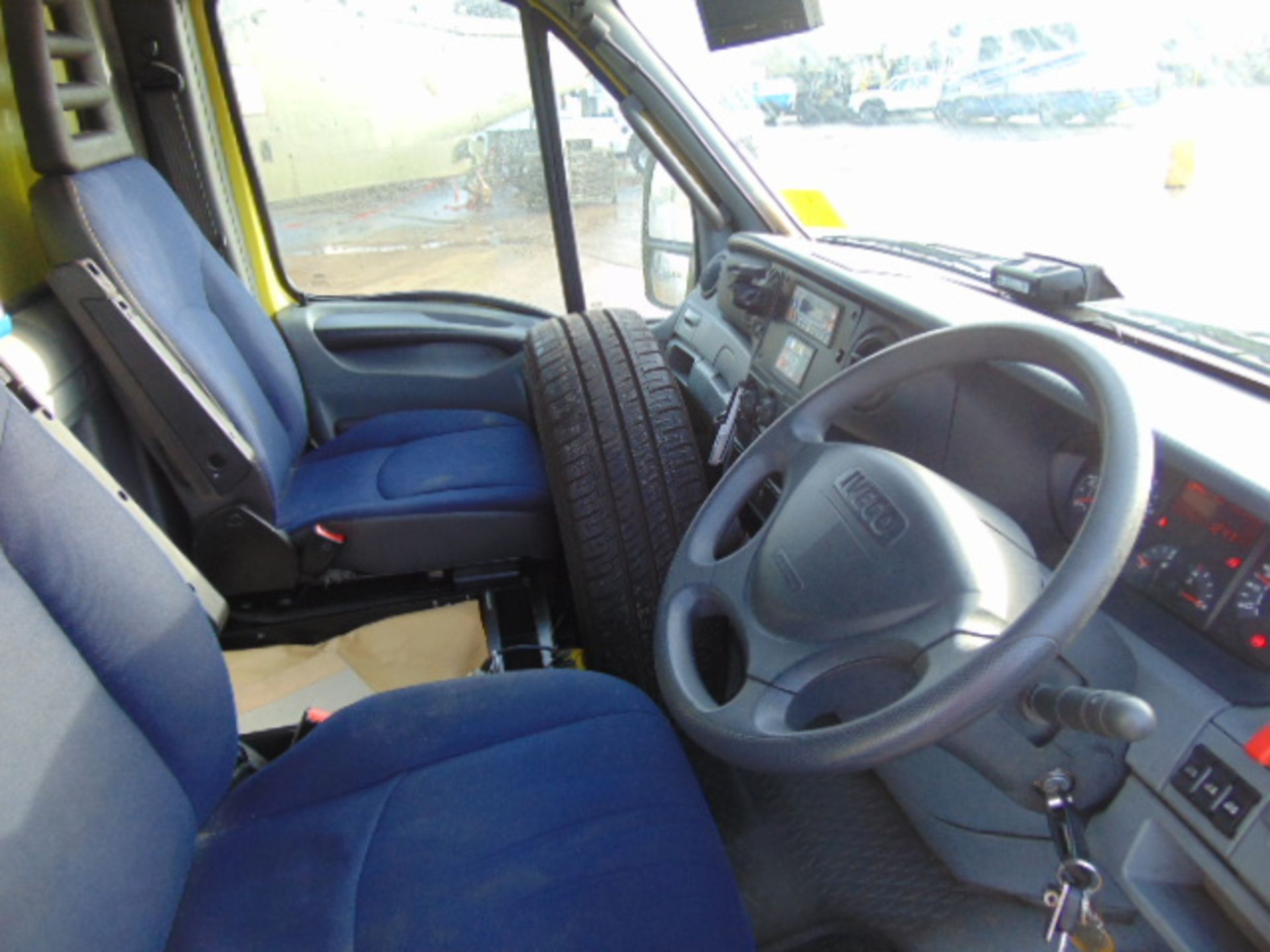 2008 Iveco 65C18 Incident Support Unit C/W onboard Cummins Onan Generator and rear Tail Lift - Image 27 of 29