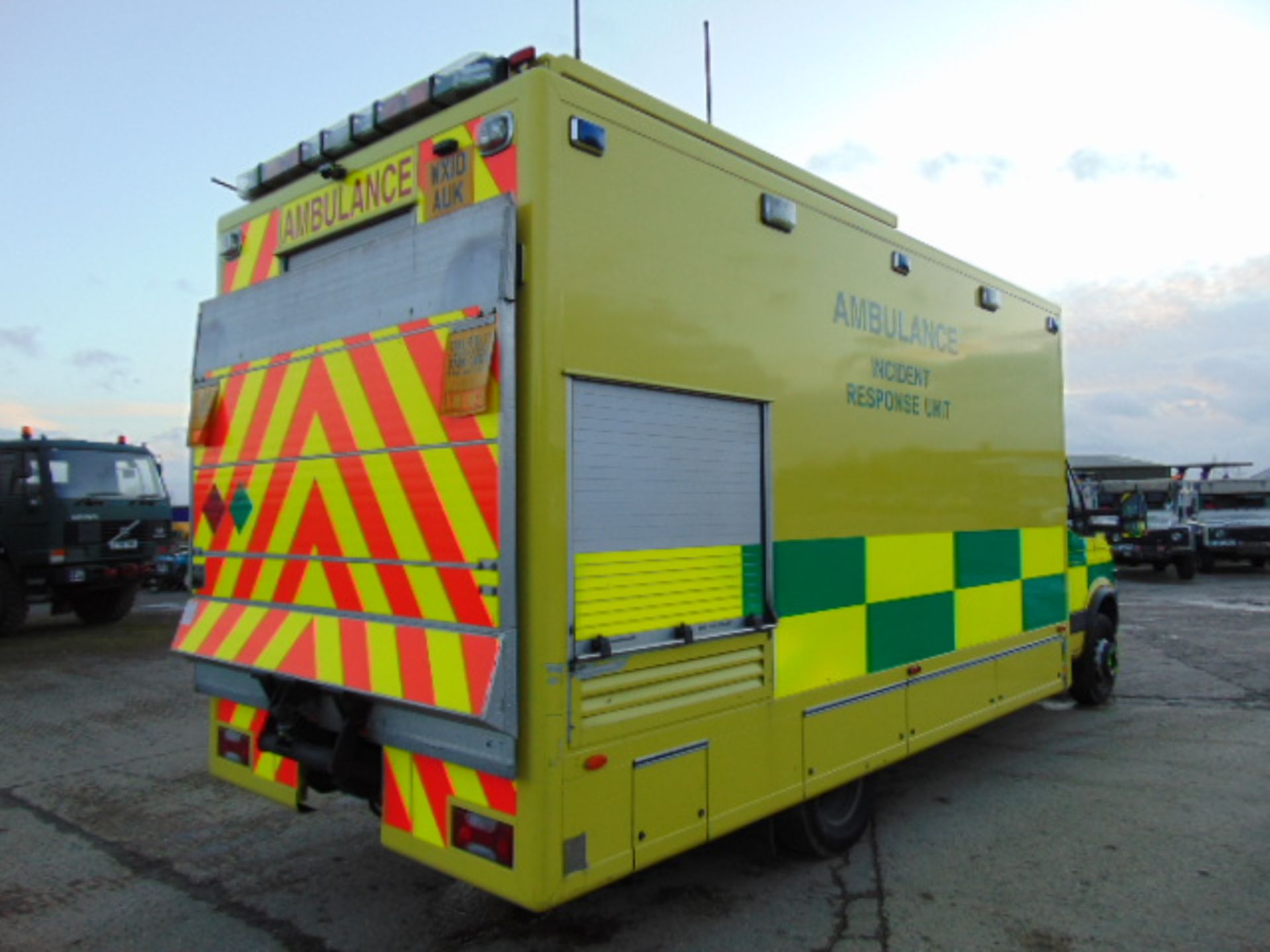 2010 Iveco 65C17 Incident Support Unit C/W onboard Cummins Onan Generator and rear Tail Lift - Image 6 of 30