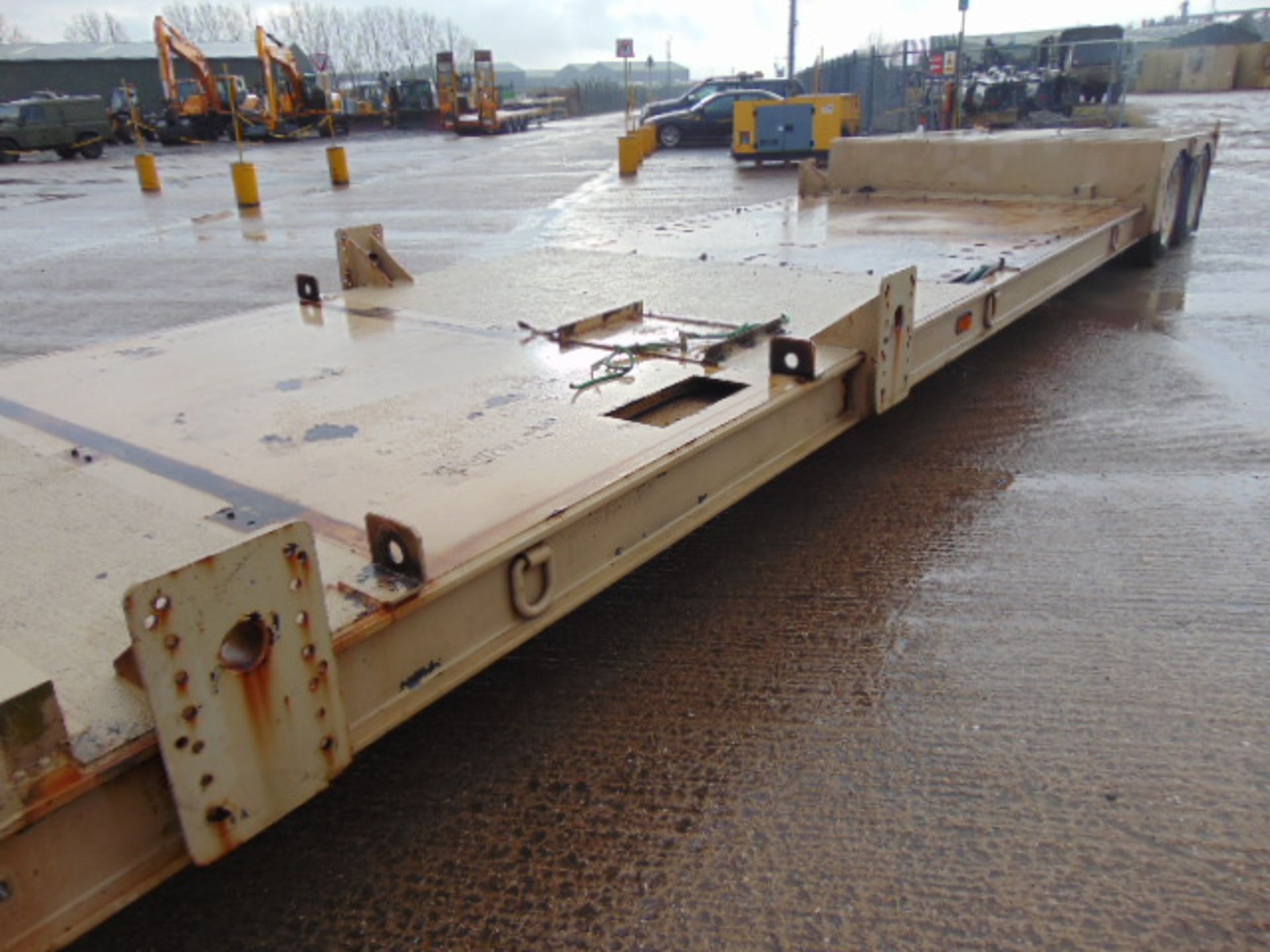 2008 Fontaine 44ft Twin Axle Step Frame Low Loader Trailer - Image 8 of 16