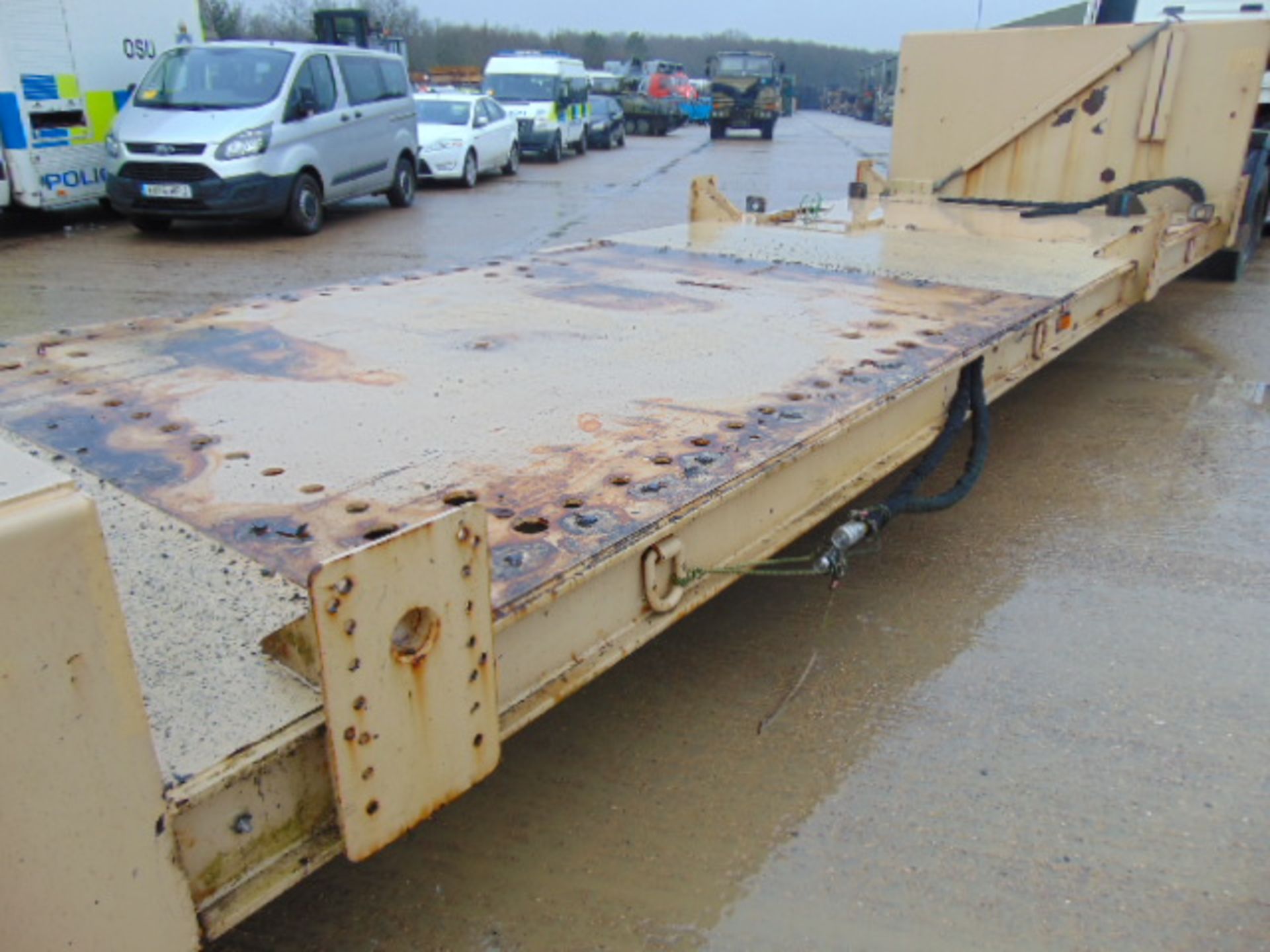 2007 Fontaine 44ft Twin Axle Step Frame Low Loader Trailer - Image 5 of 15