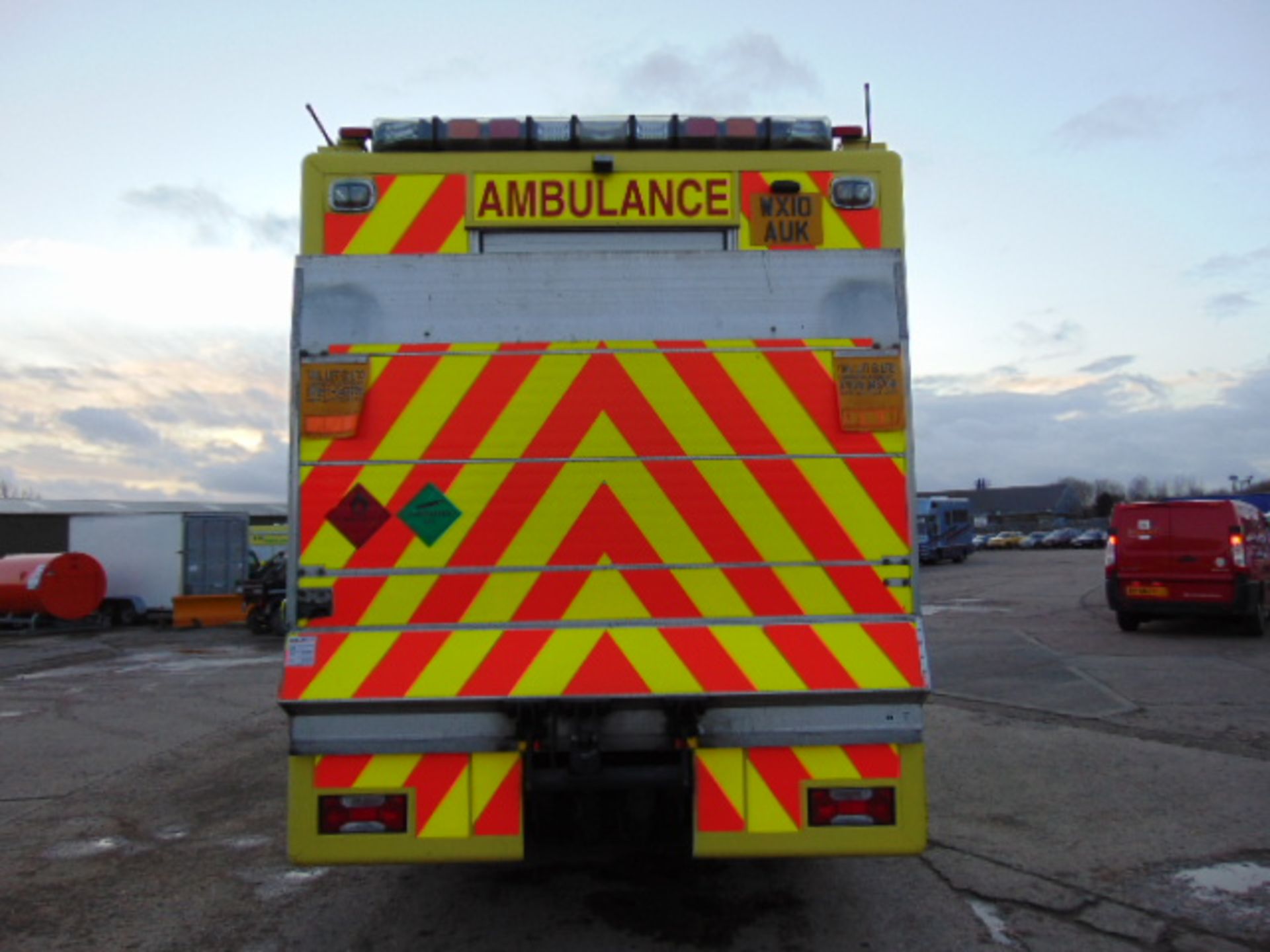 2010 Iveco 65C17 Incident Support Unit C/W onboard Cummins Onan Generator and rear Tail Lift - Image 7 of 30