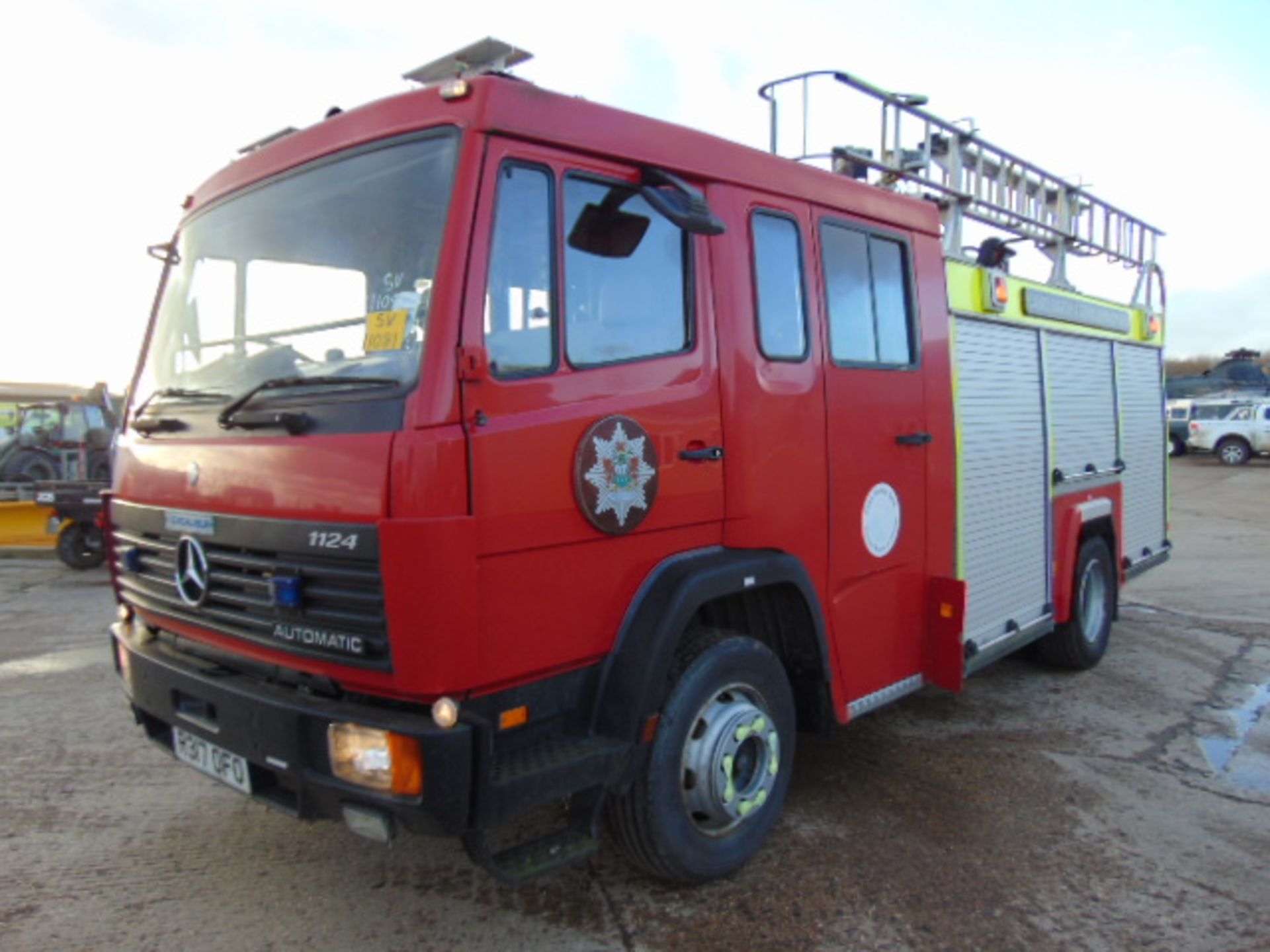 Mercedes 1124 Saxon Fire Engine - Image 3 of 17