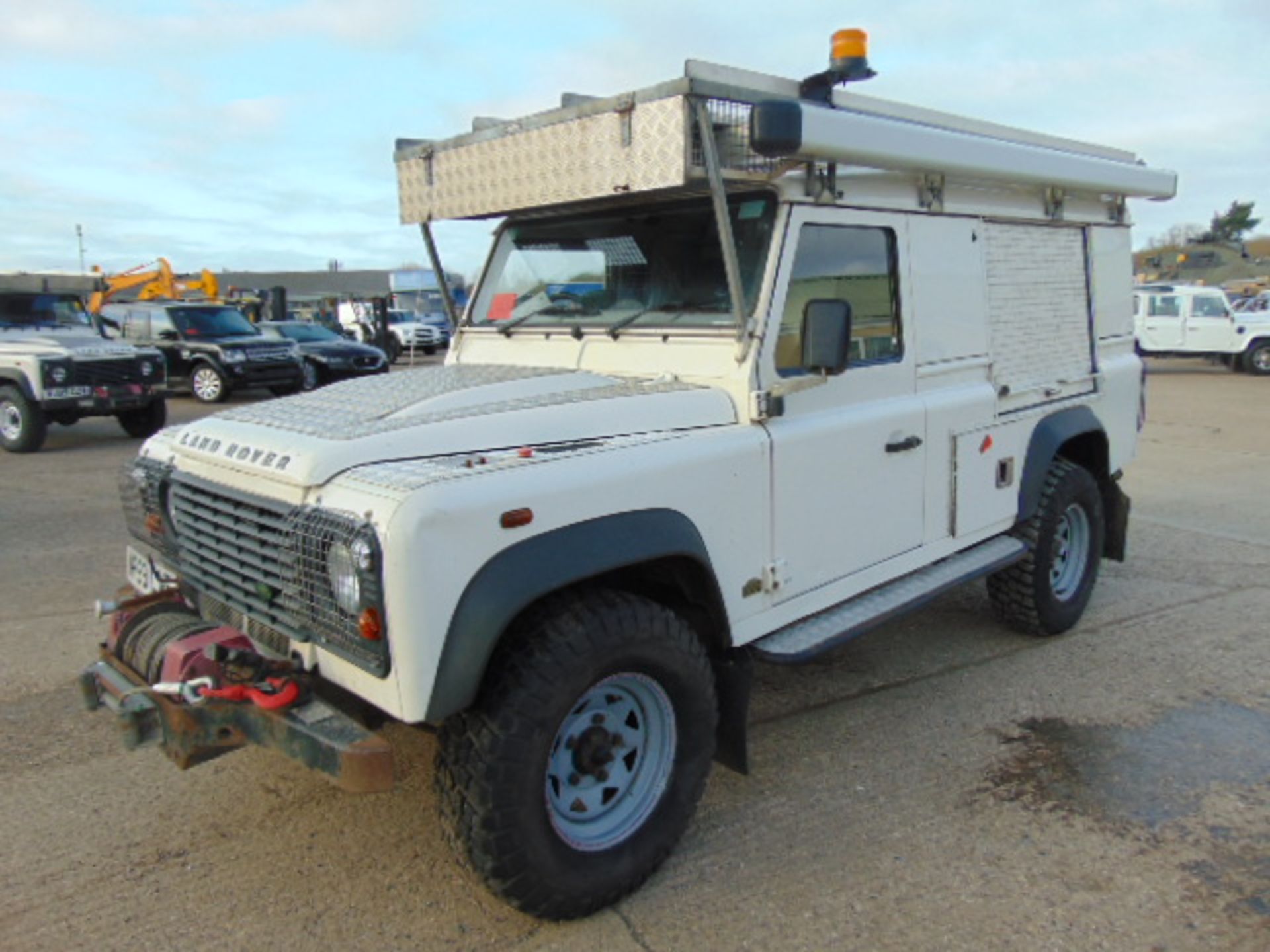 Land Rover Defender 110 Puma Hardtop 4x4 Special Utility (Mobile Workshop) complete with Winch - Image 3 of 23