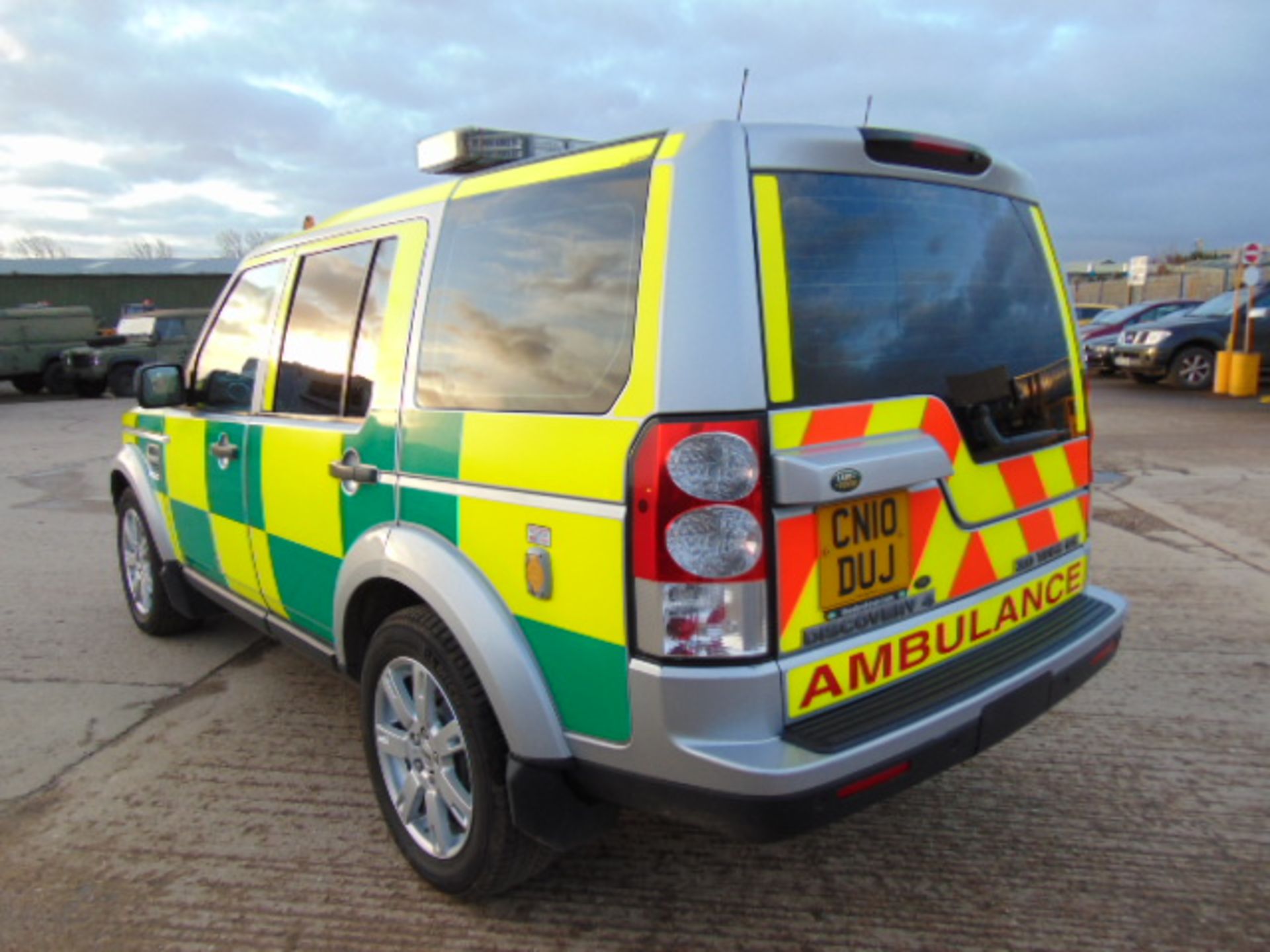 2010 Land Rover Discovery 4 3.0 TDV6 GS - Image 8 of 28