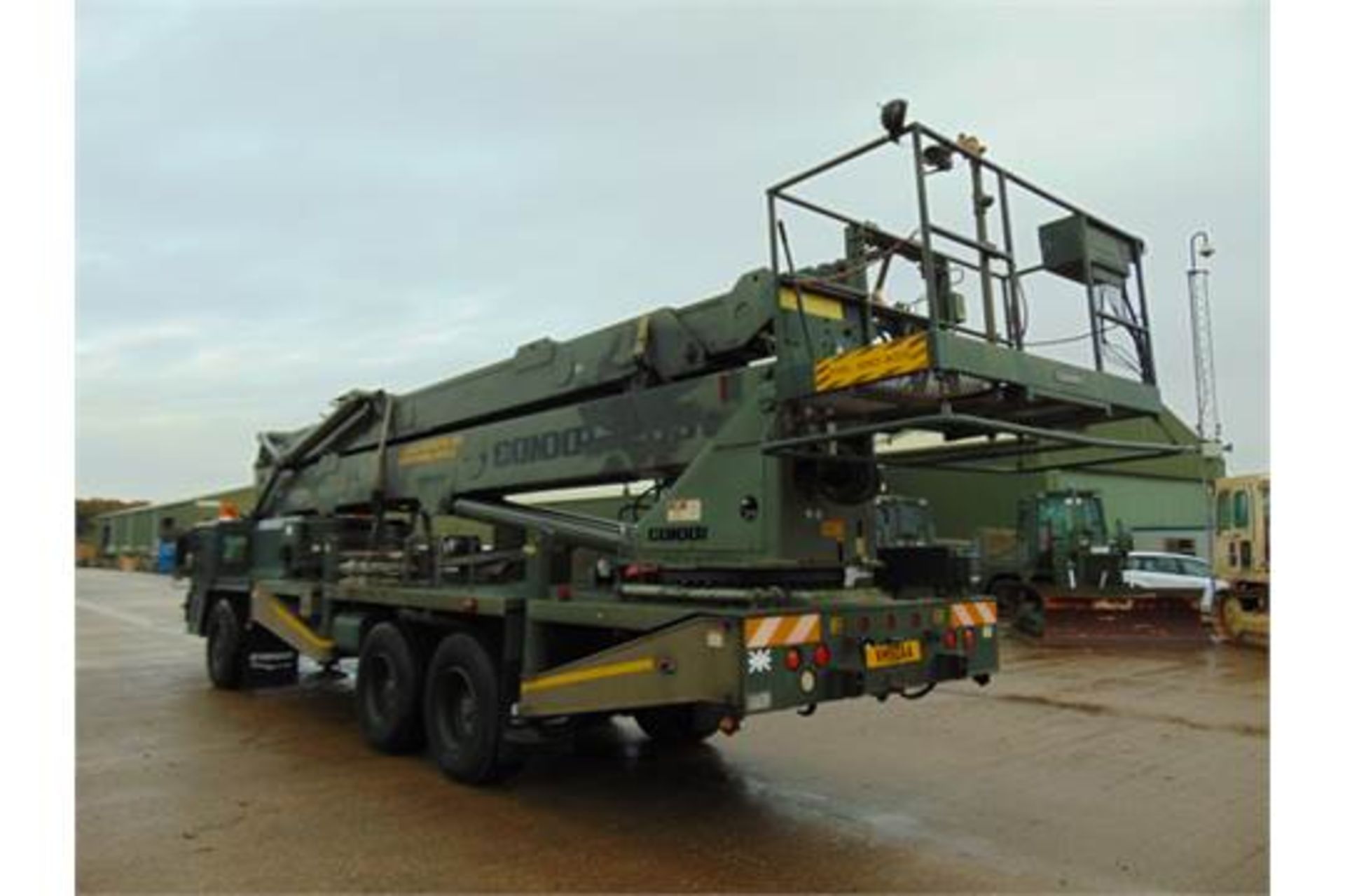 Condor 125S Elevating and Rotating Aerial Work Platform on 2000 Sabel 6x6 Truck - Image 8 of 32