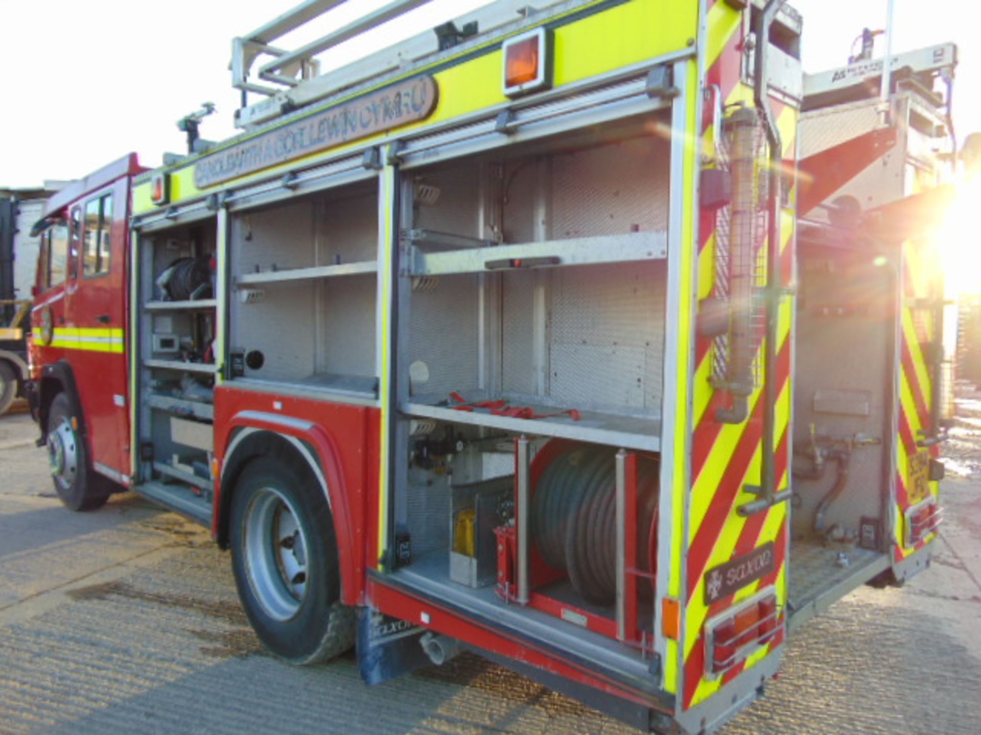 Mercedes 1124 Saxon Fire Engine - Image 9 of 16