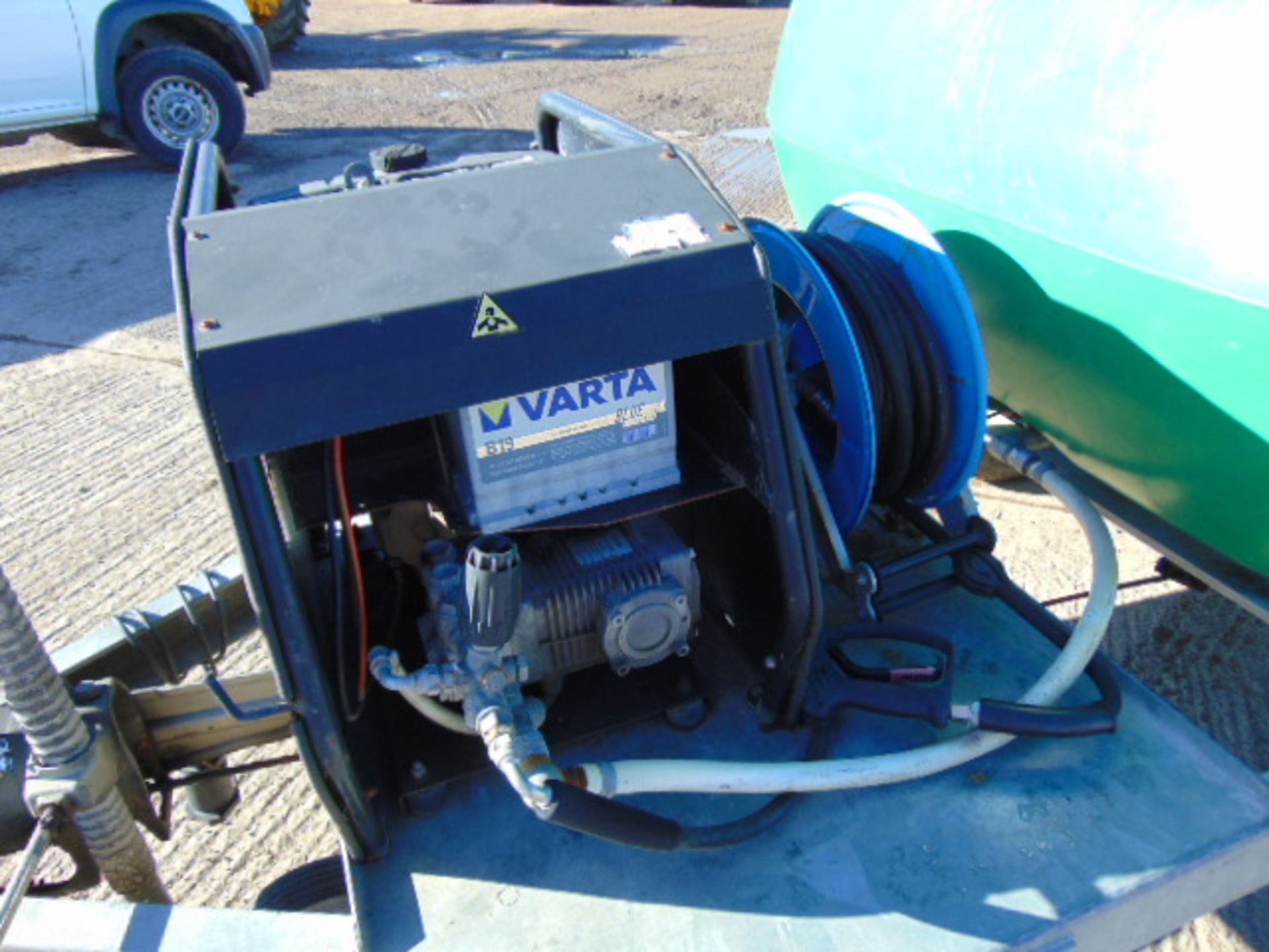 Morclean Trailer Mounted Pressure Washer with 2250 litre Water Tank and Diesel pump - Image 11 of 14