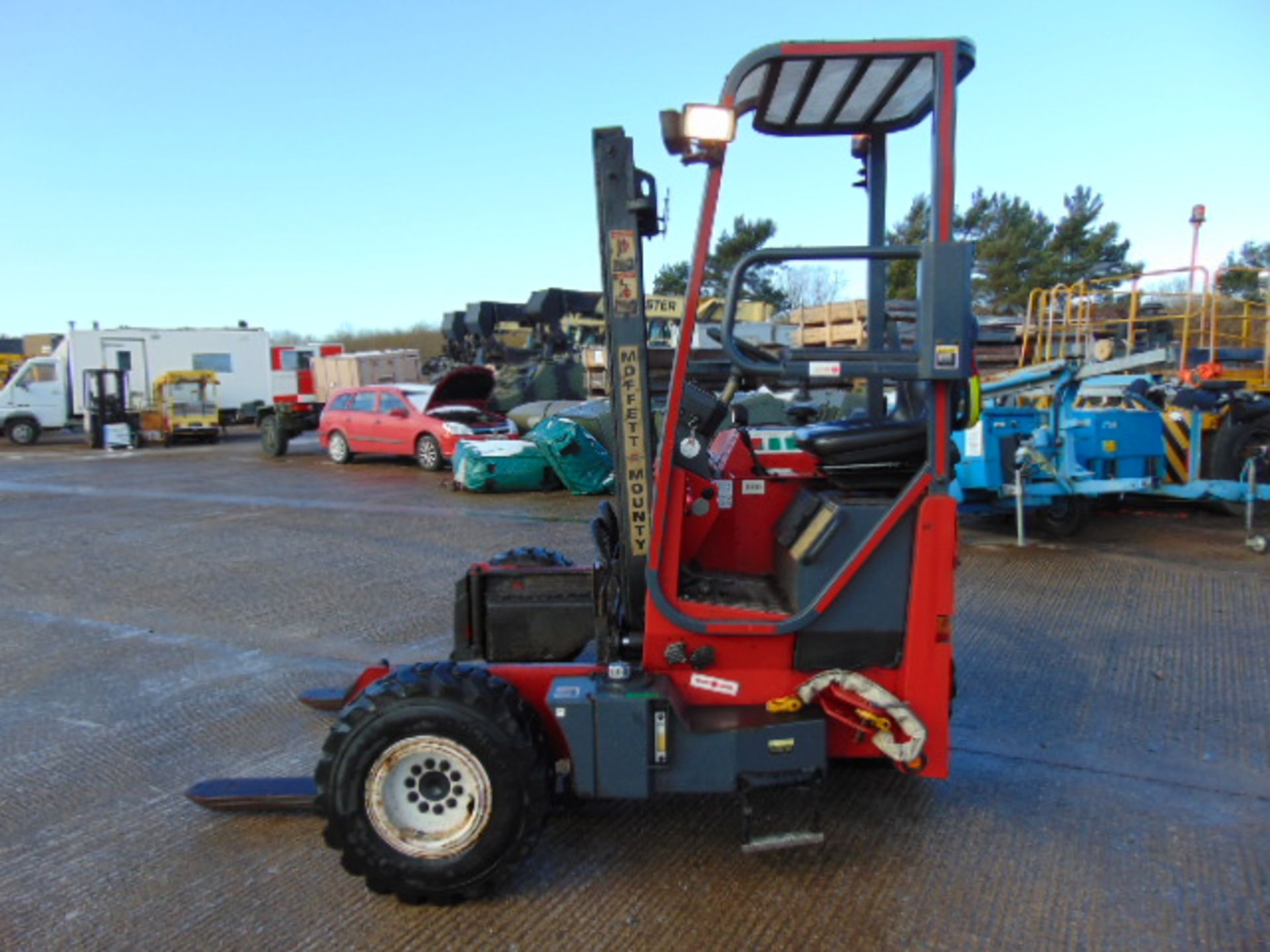 2003 Moffett Mounty M2003 Truck Mounted Forklift - Bild 10 aus 25