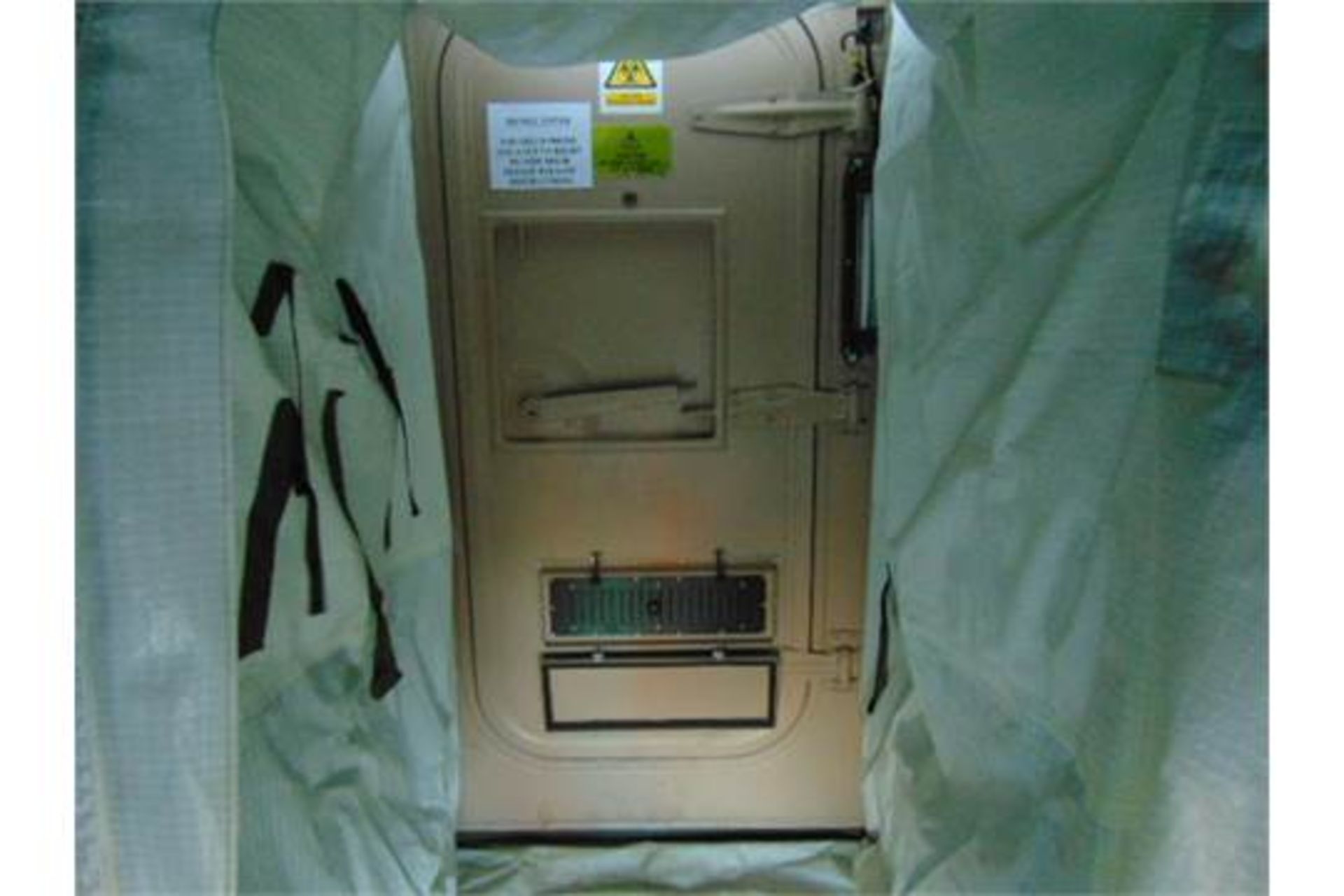 Containerised Insys Ltd Integrated Biological Detection/Decontamination System (IBDS) - Bild 15 aus 53