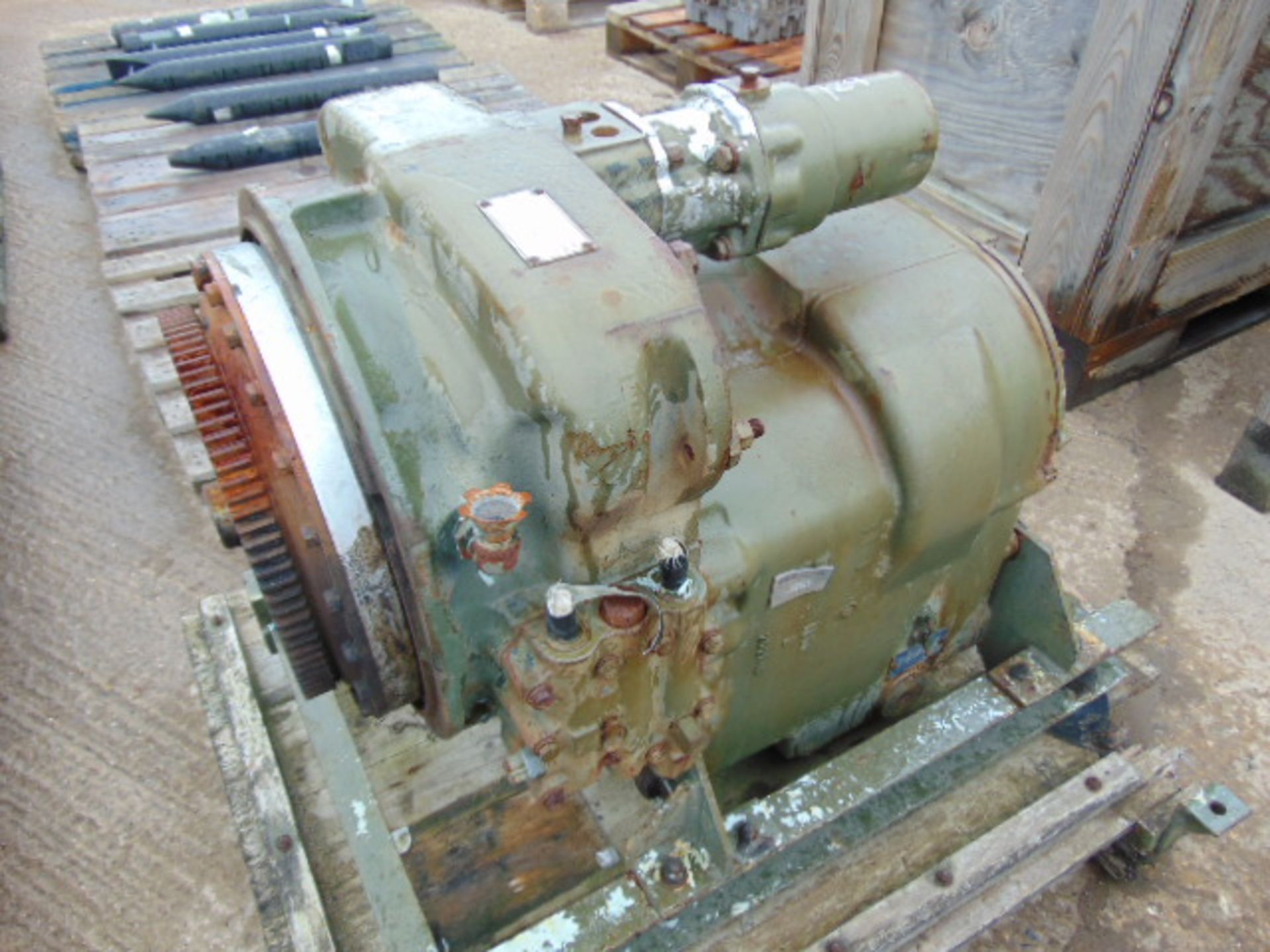 Clark 28000 Transmission